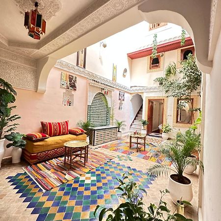 Dar Khmissa Fes Bed & Breakfast ภายนอก รูปภาพ
