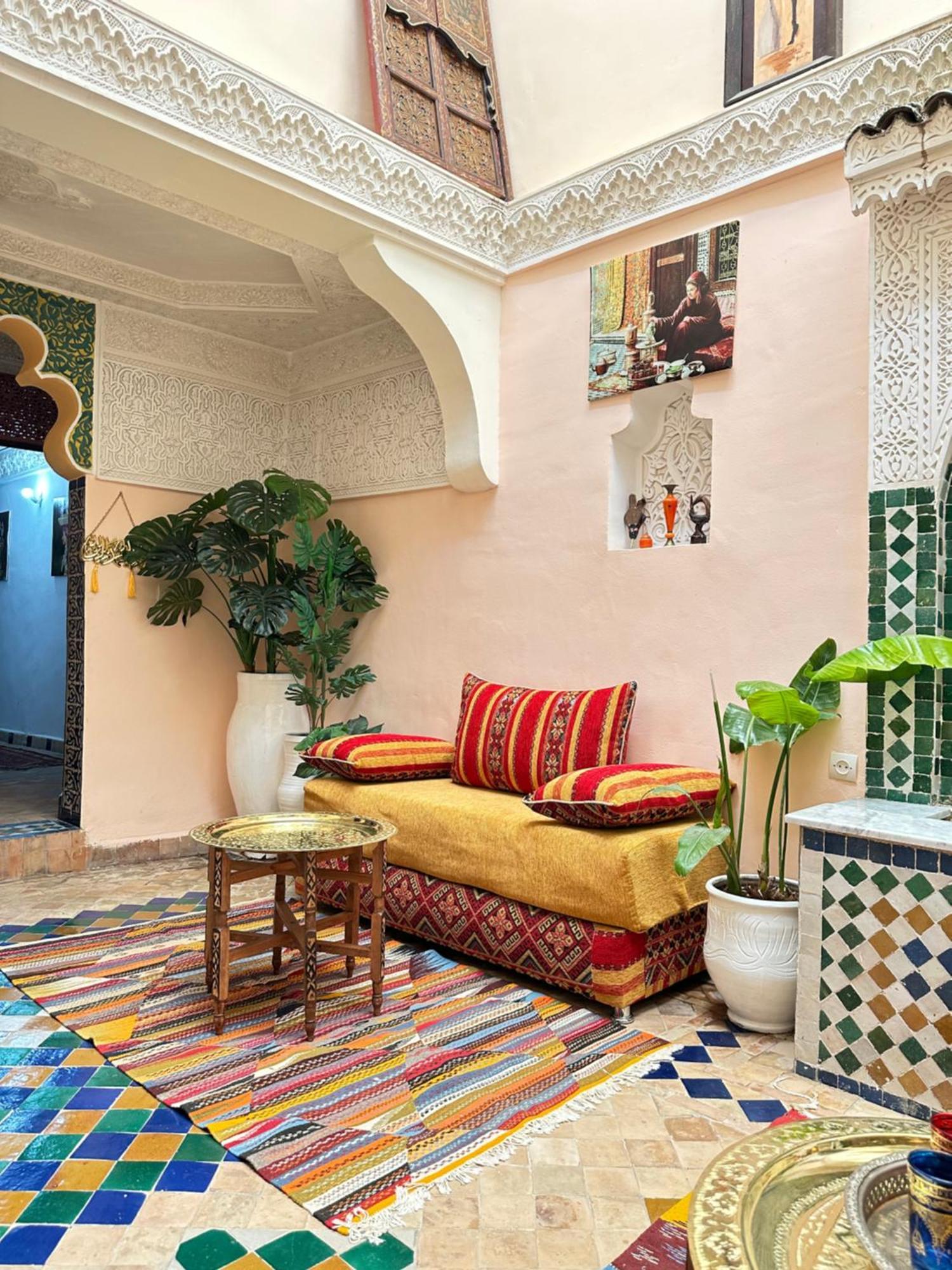 Dar Khmissa Fes Bed & Breakfast ภายนอก รูปภาพ
