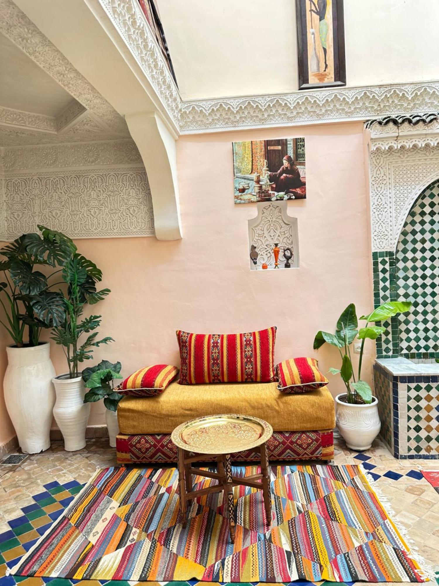 Dar Khmissa Fes Bed & Breakfast ภายนอก รูปภาพ