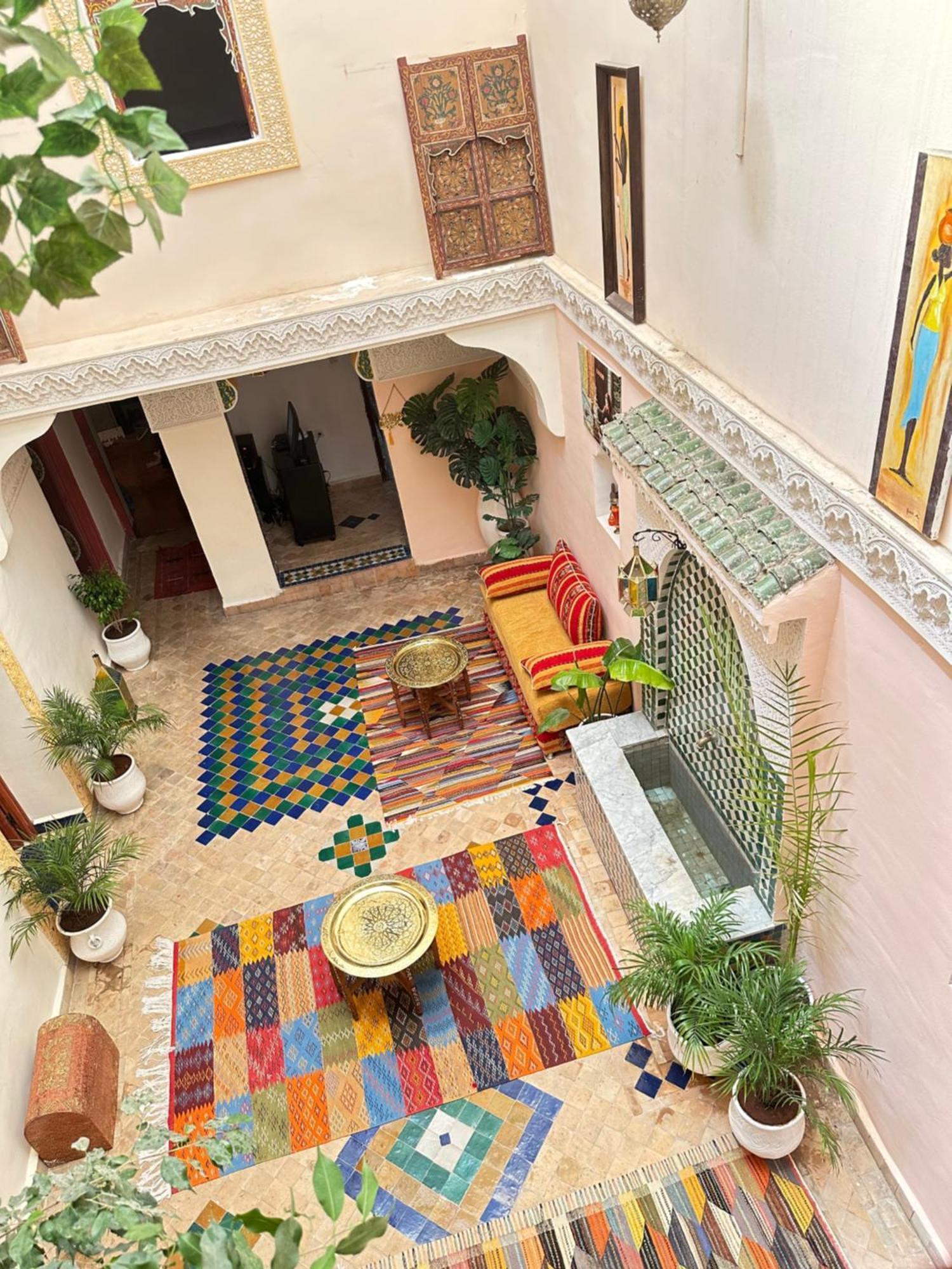 Dar Khmissa Fes Bed & Breakfast ภายนอก รูปภาพ