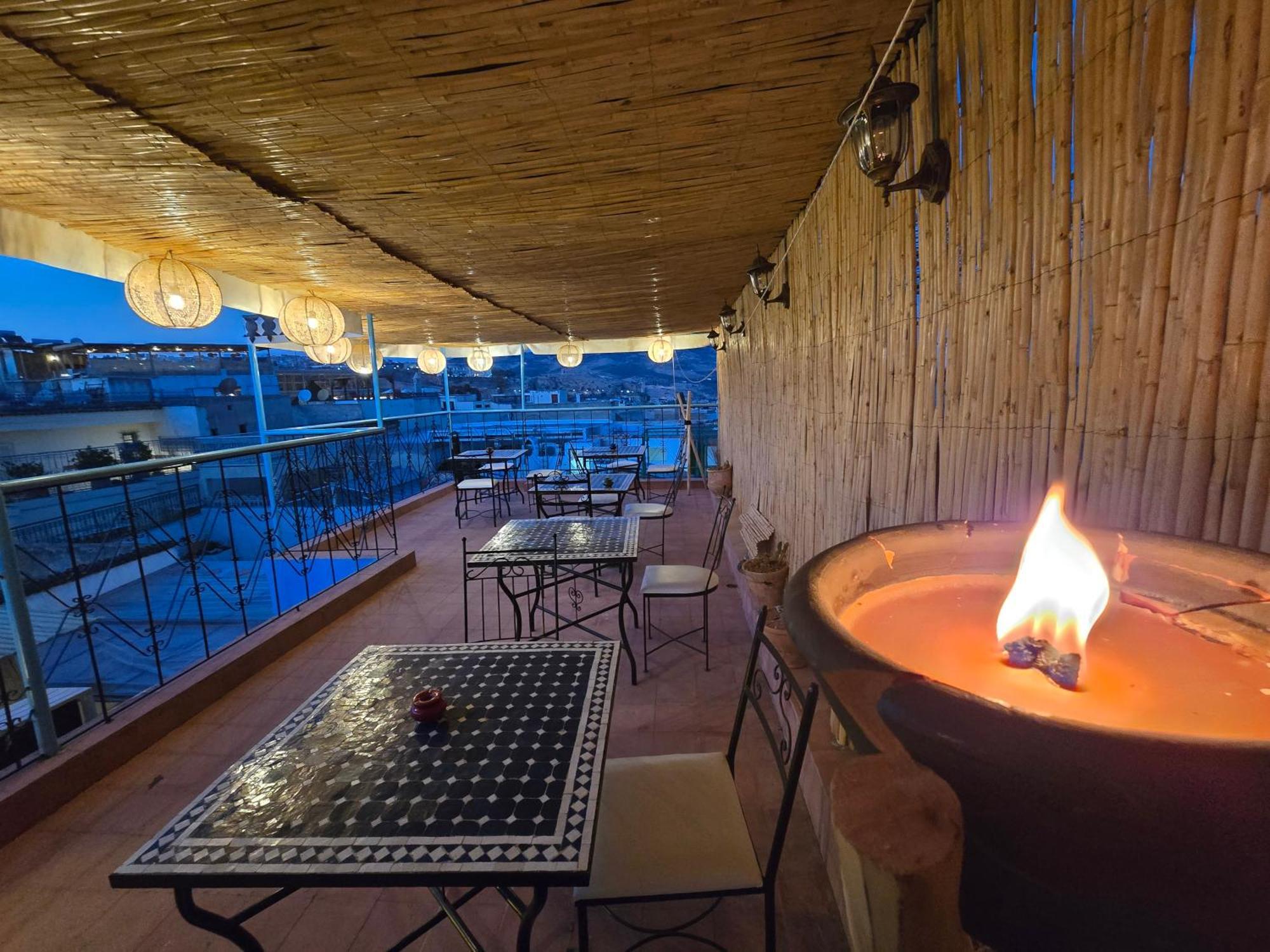 Dar Khmissa Fes Bed & Breakfast ภายนอก รูปภาพ