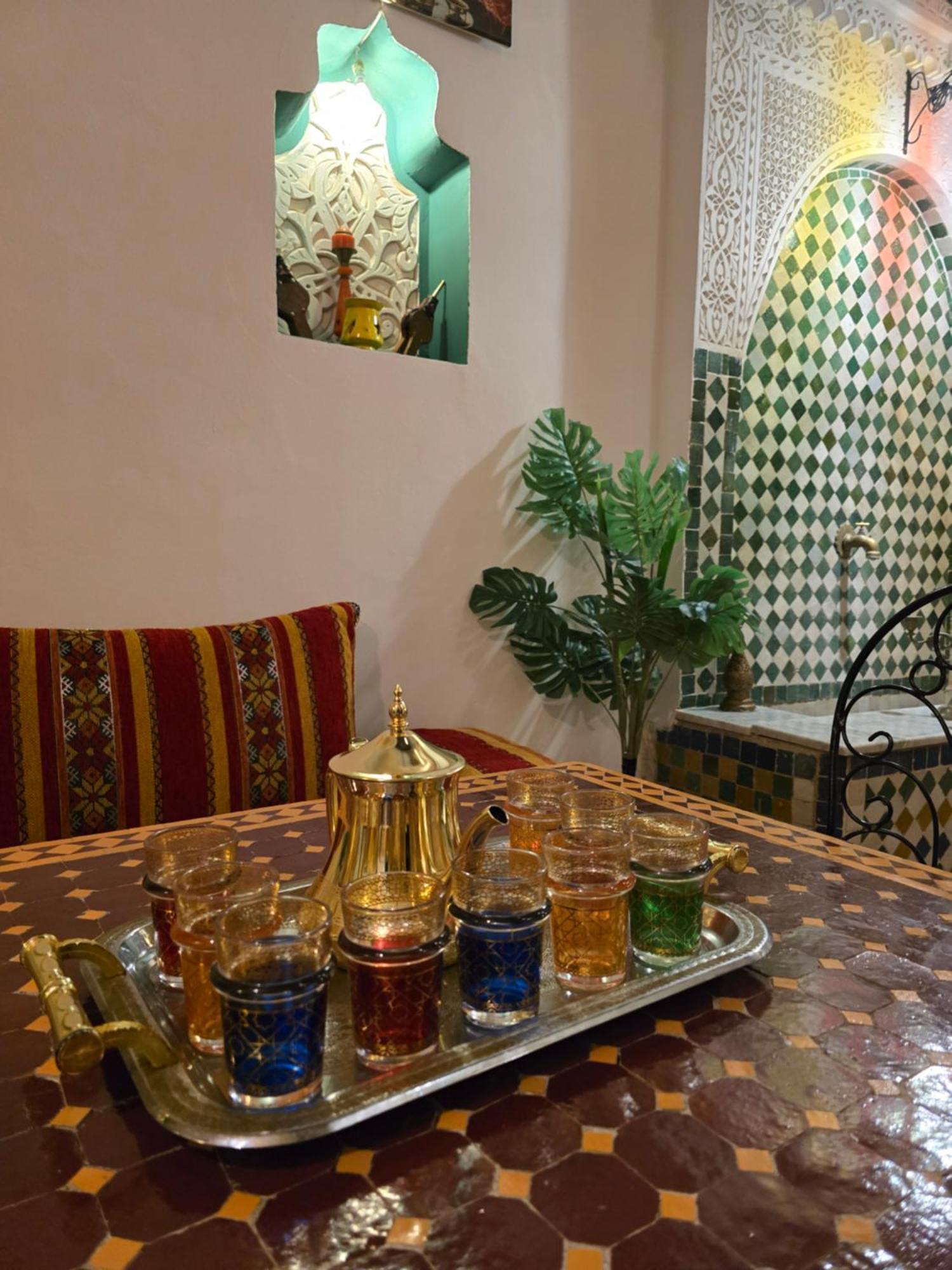 Dar Khmissa Fes Bed & Breakfast ภายนอก รูปภาพ